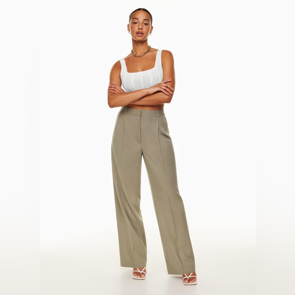 Aritzia Babaton Sculpt Knit Squareneck Cropped Tank - Picture 5 of 12